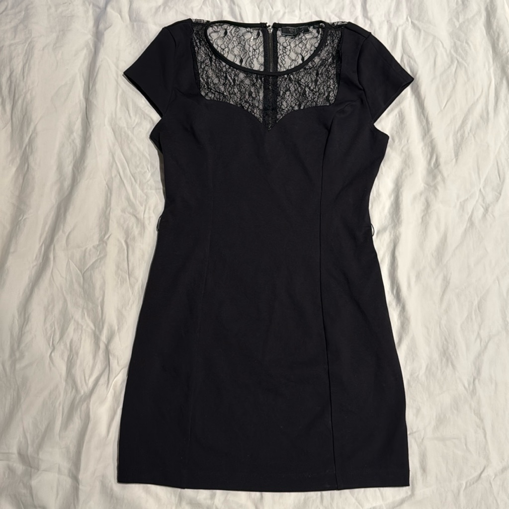 New Guess Lace Cap Sleeve Stretch Dress L